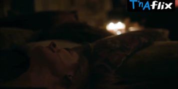Fiorella Mattheis Breasts Scene  in Rua Augusta