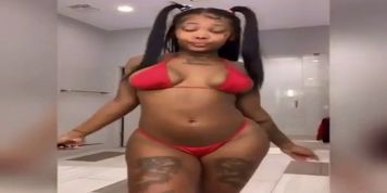 Summerwalker dancing in bikini shows her perfect Natural body 