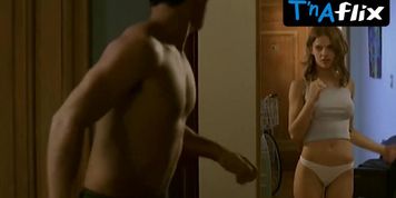 Karina Dali Underwear Scene  in No Sabe No Contesta