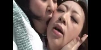 Japanese mature lesbian kissing omnibus