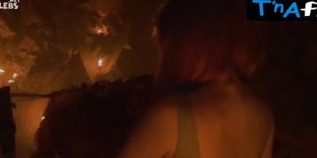 Maresi Riegner Breasts Scene  in Endlich Weltuntergang