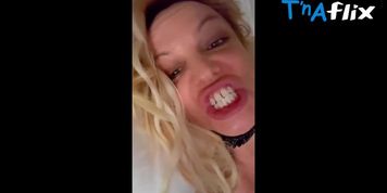 Britney Spears Breasts Scene  in Britney Spears Goes Sexy And Topless In Instagram Story