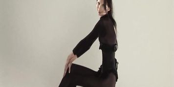 Anorexic MILF black stoking 03