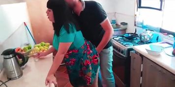 Fucked My Friend'S Horny Wife Rough In The Kitchen - Stepmom Kelly