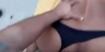 Sexe sur la plage