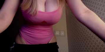 Oceanmotionz camgirl