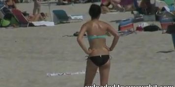 Bikini Volleyball II