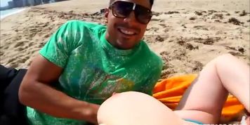 BBW Legend Sapphire Tans and Gets Fucked at the Beach