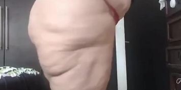 wide pawg