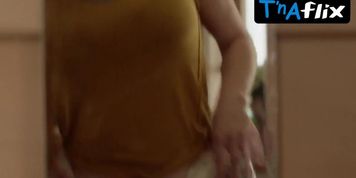 Emma Kenney Sexy Scene  in Shameless