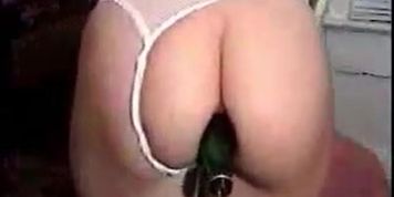 My wife selftape. Whole bottle in ass ! Great home video !