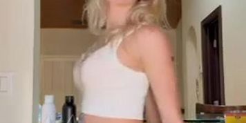 Alana Duval (Sweet Paige)