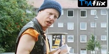 Veronica Ferres Sexy Scene  in Voll Normaaal