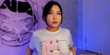 Cute big eyes asian girl with stunning blowjob skill