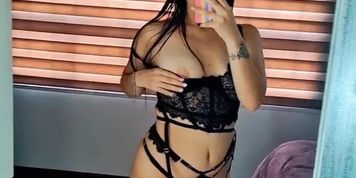 Quiero que me regalen un juguetico para consentirme solita ?.. by alemarr from OnlyFans | Coomer