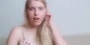 Accidental Pussy Flash