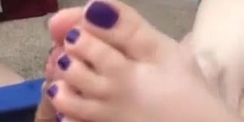 hot feet footjob (pretty_feet)