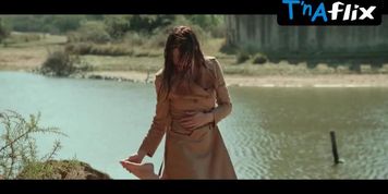 Valerie Donzelli Lesbian,  Butt Scene  in Longwave