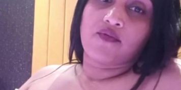 Couples-Vibe New Stripchat Couple Sucking And Pressing Tits