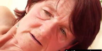 Ugly oma Matylda spreads and toys shaggy piss hole