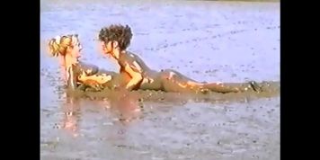 Mud Girls 1