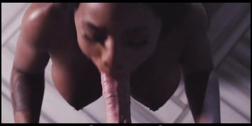 Sarah Banks - When Daddy&rsquo;s Away (Ebony Banks, Sarah Big Butt)