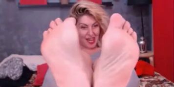 Russian MILF Sexy Soles