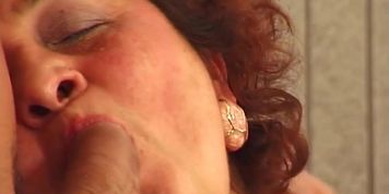 GoldWinPass 24 11 29 Fat old Granny fuckingsession com at Streamtape com