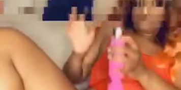 Fat & Juicy Pussy Squirting 
