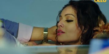 naiina hot girl