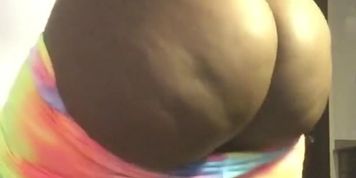 Right after workout booty clapping 