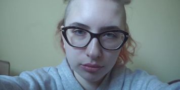 ASMR - Lens licking! With SUPER tingly tongue-fluttering and scratching