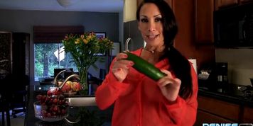 Muscle Girl Fucks Her Super Pussy With A Garden Cucumber (Denise Masino)