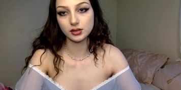 FULLY NAKED HOT BRUNETTE TEEN CHATURBATE CAMGIRL W LOVENSE LUSH BEDROOM LIVESTREAM RECORDING