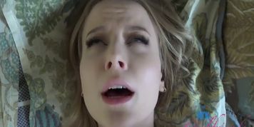 Pov Screw And Foot Cumshot With Paris White