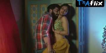 Jonita Dcruz Sexy Scene  in Kasturi Tamil Ullu