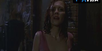 Kirsten Dunst Sexy Scene  in Spider-Man