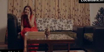 Unsatisfied Bhabhi Ko delivery Boy ne diya Charamsukh