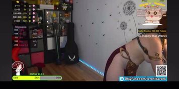 Loook atnerdybigTtgoddess