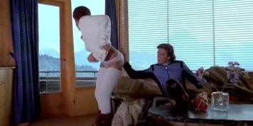 Amour Aux Sports DHiver (1981) (Isis Taylor, Olinka Hardiman)