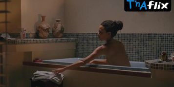 Thandie Newton Breasts Scene  in Half Of A Yellow Sun