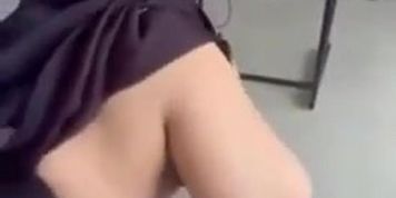 Pacarku Maksa Ngewe Di Ruang Kelas Saat Jam Pelajaran Kosong Https://s.id/yangviral1