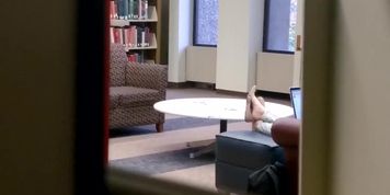 Candid College Teen Flats Heelpopping