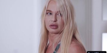 London River Starts An Explorative Kiss And Licks Stepdaughters Pussy
