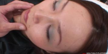 [Perverted doctor] put a beautiful woman to sleep with anesthesia [mischievous]