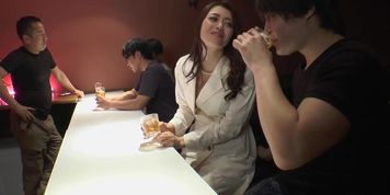 Elegant Asian Lady Full Of Sperm (Hojo Maki, Maki Houjo)
