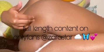 THICK EBONY TEEN POUNDS HER PUSSY WITH DILDO ON ONLYFANS, @zarastar