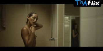 Judit Ampudia Lesbian,  Breasts Scene  in El Embarcadero