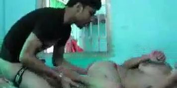 32Youthfull Indian Chick Chiseled Screwed By Her Bf