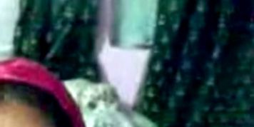 Cute Arab girlfriend gets pussy filled by cock
